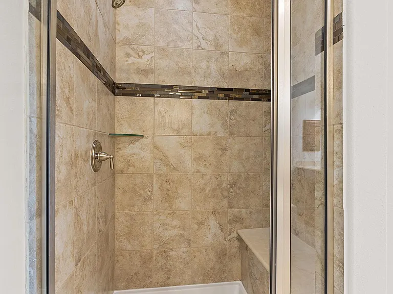 14 W Oaks Dr — Photo 12