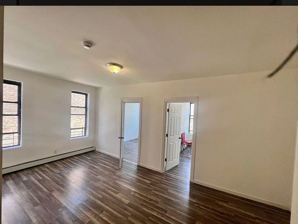 1st image of 580 Georgia Ave APT 2F
