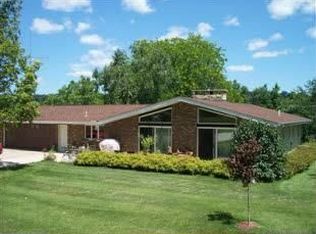 3181 Lynx Ave, Osterdock, IA 52035