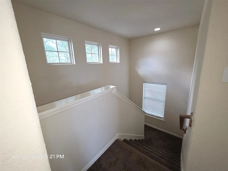 17711 Barton Point Ln — Photo 36