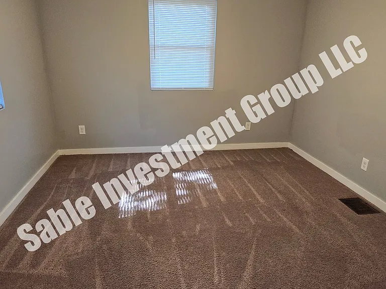 225 Klee Ave #A — Photo 8