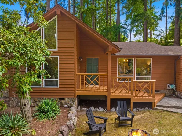 23417 Edmonds Way, Edmonds, WA 98026