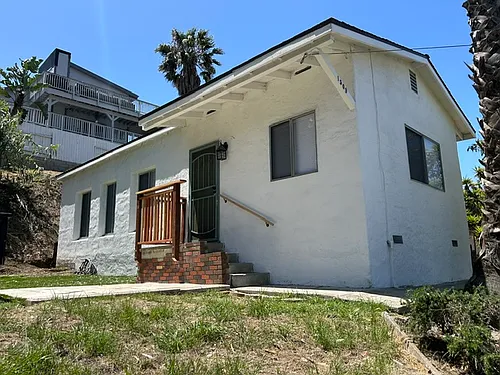 1509 Avenida De La Estrella Photo 1