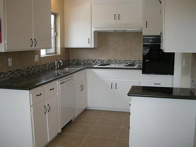 3030 Walgrove Way — Photo 7