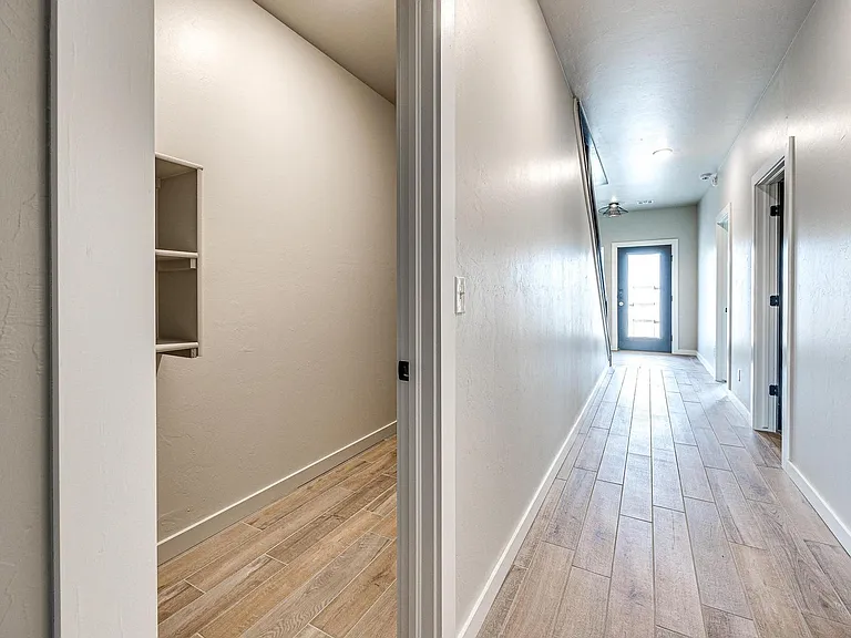 109 Carlow Way — Photo 12