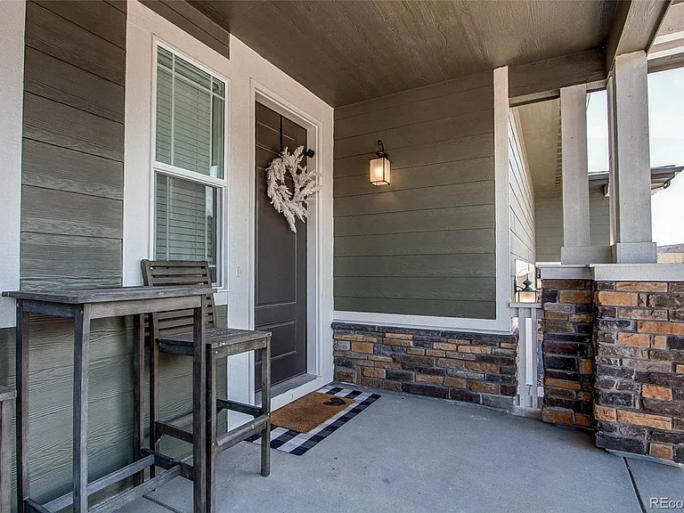 564 Felicity Loop — Photo 49