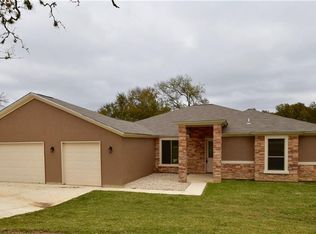1958 Quail Run Dr, San Marcos, TX 78666