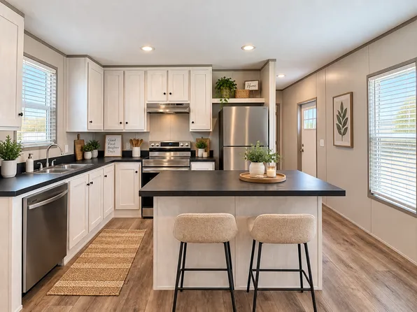 100 Parma Ct, Sanger, TX