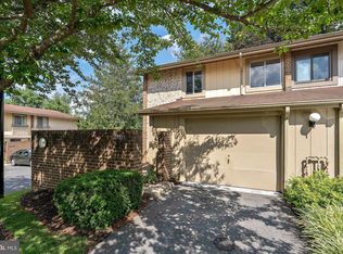 19515 Brassie Pl #11H, Gaithersburg, MD 20886