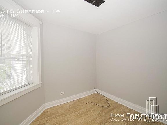 4th image of 2316 W Superior St #1