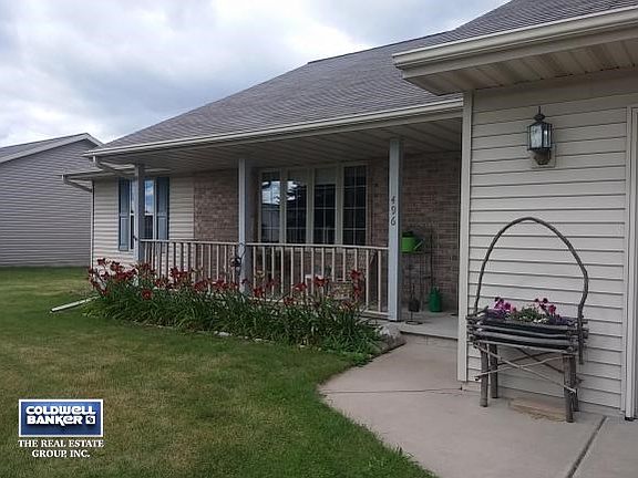 Wonderful curb appeal