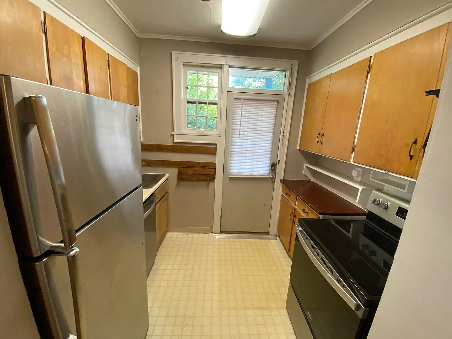 W Patterson Ave 69-71 NCR — Photo 3