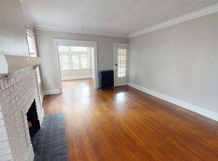 Pillars, Cleveland, OH 44106