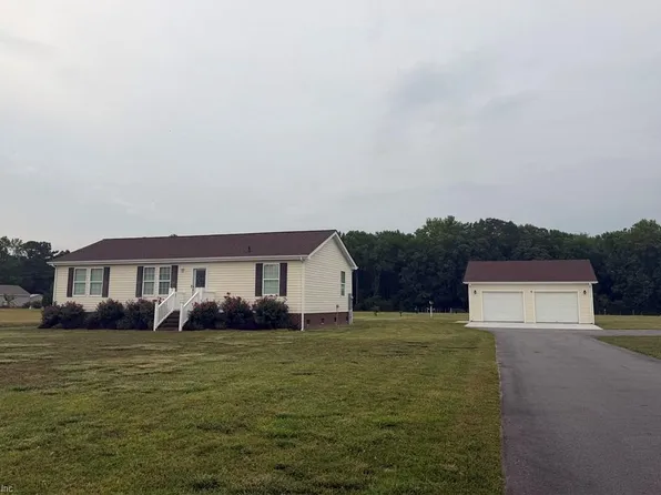 563 Daniels Rd, Corapeake, NC 27926