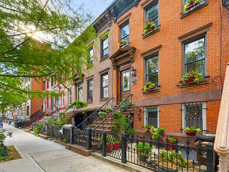247 Bainbridge St #GARDEN — Photo 10