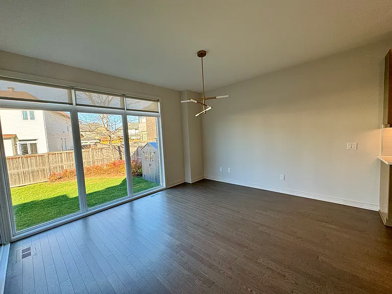622 Summerhill St #1 — Photo 13