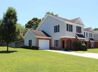 2327 Charing Cross Rd, Virginia Beach, VA 23456