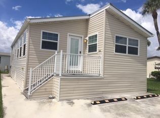 136 Nettles Blvd, Jensen Beach, FL 34957