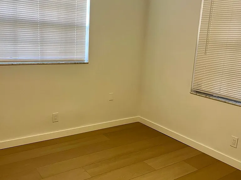 4243 Oak Terrace Dr #4243 — Photo 12