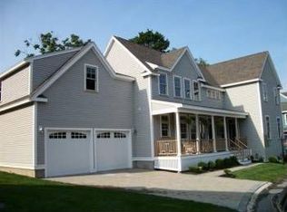 282 Main St, Salem, NH 03079