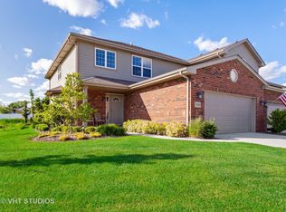 9346 Parkwood Ln, Tinley Park, IL 60487