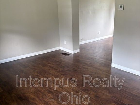 2nd image of 1637 Shehy St