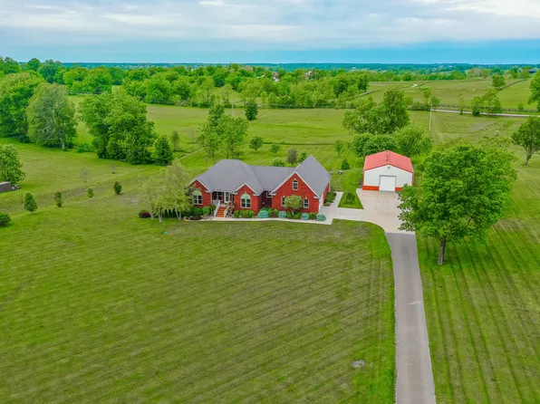 141 Grable Ln, Georgetown, KY 40324