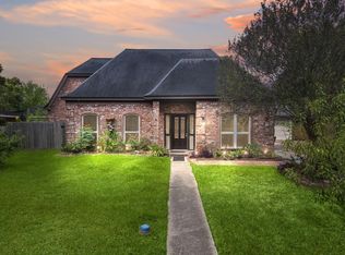 15306 Corona Del Mar Dr, Houston, TX 77083