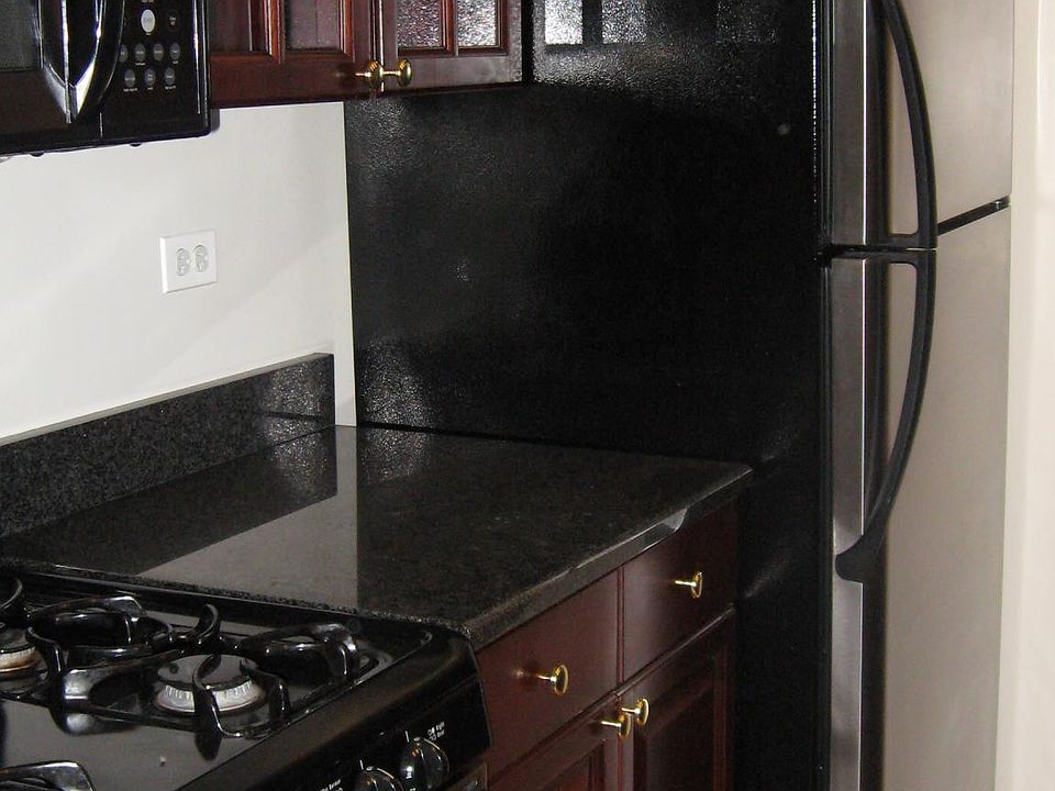 1st image of 2647 N Kedzie Ave #4F