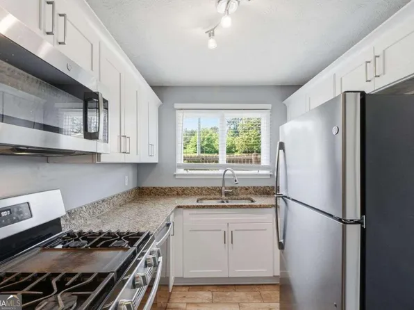 1204 Ashborough Ter SE APT E, Marietta, GA 30067