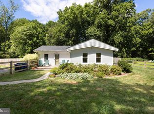 7352 Damascus Rd, Gaithersburg, MD 20882