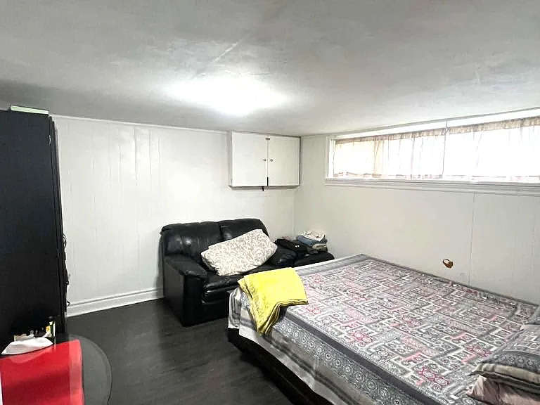 38 Celeste Dr #BASEMENT — Photo 6