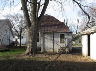 1520 Dubois St, Lawrenceville, IL 62439