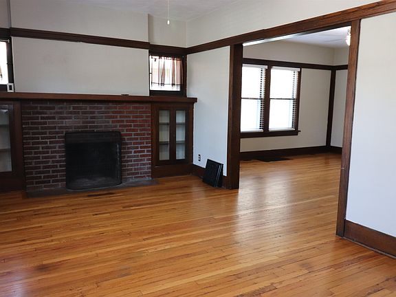 5th image of 952 Benton Ave