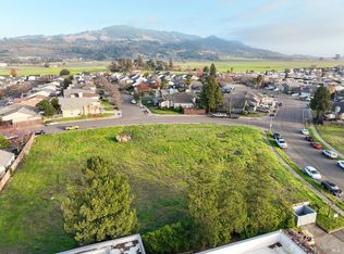 615 Elsa Dr, Santa Rosa, CA 95407