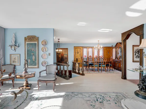 2708 East 66th Street image 8 of 23