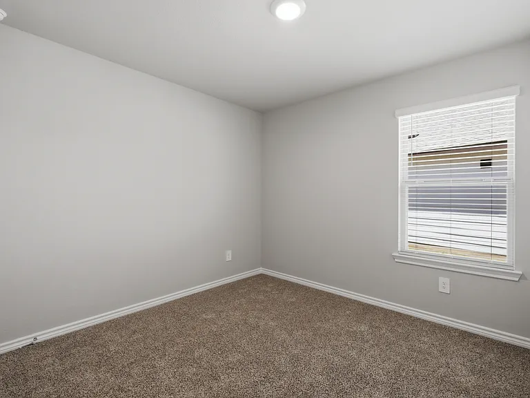 1215 Watkins Way — Photo 12