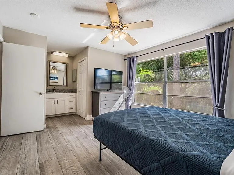 14631 Lake Forest Dr — Photo 11