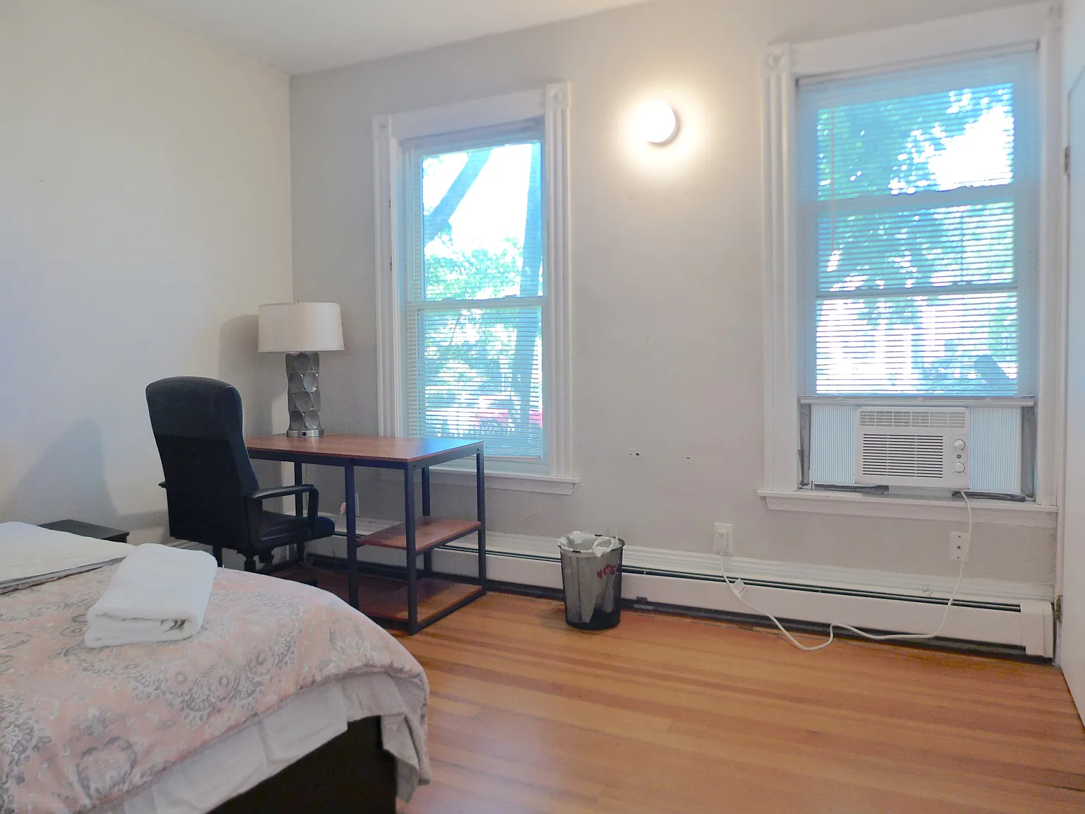 2 bed, 9999 sqft, $3,800 — Photo 2