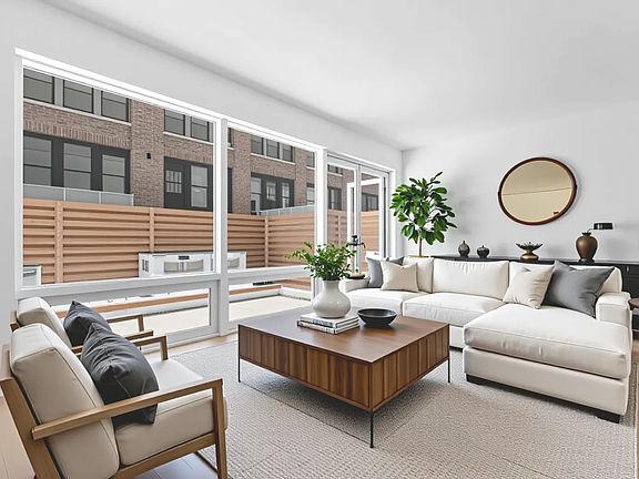 3rd image of 225 W 28th St APT 2B
