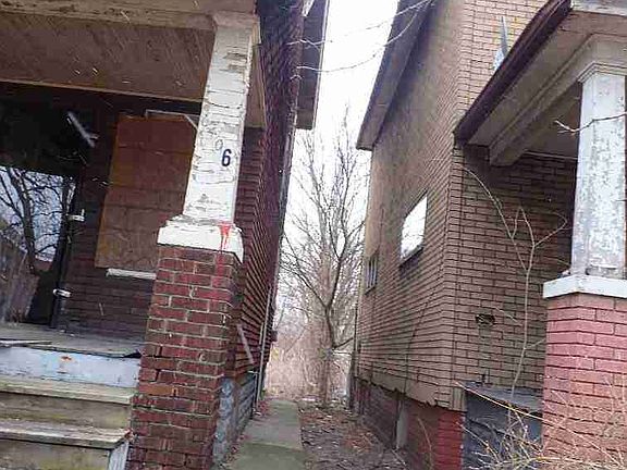 6400 Beechwood