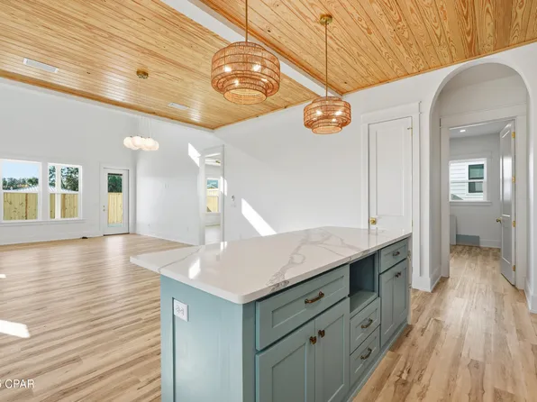 21511 Pompano Ave, Panama City Beach, FL 32413