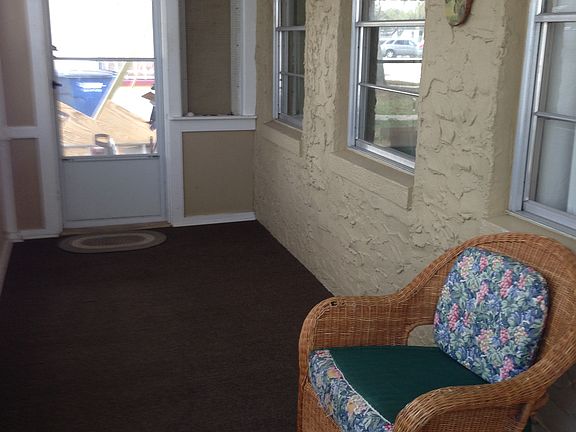 3rd image of 1303 Glenwood Ave