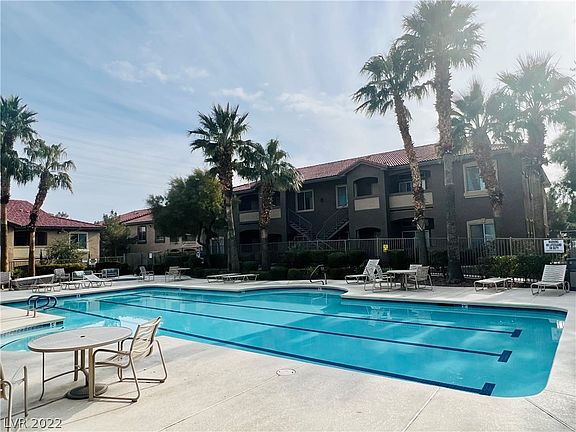 3rd image of 3450 Cactus Shadow St Unit 202