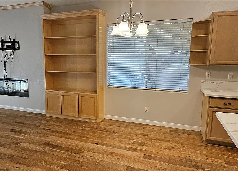 3433 Round Valley Way — Photo 7