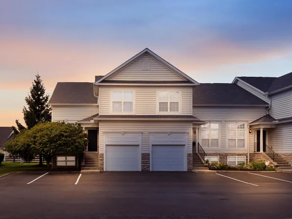 323 Hemlock Ravine Dr, Blacklick, OH 43004