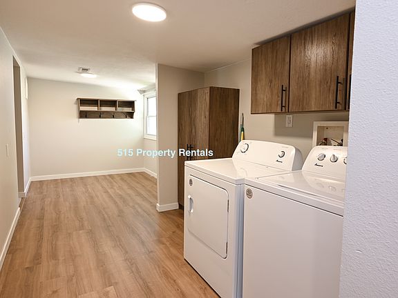 3rd image of 516 W Summit St
