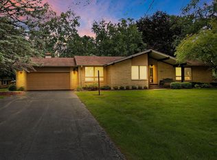 10747 41st Ave, Pleasant Prairie, WI 53158