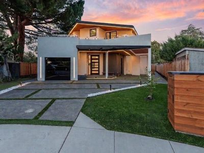 2338 Thompson Ct, Mountain View, CA, 94043