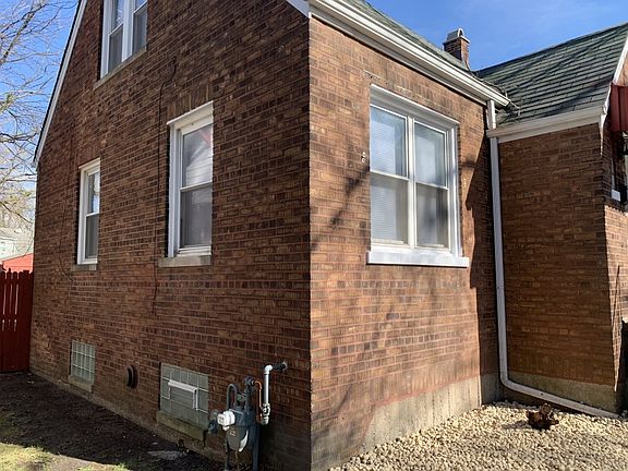 3rd image of 13819 S State St